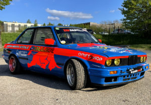 Création et pose d'une livrée d'une voiture de course