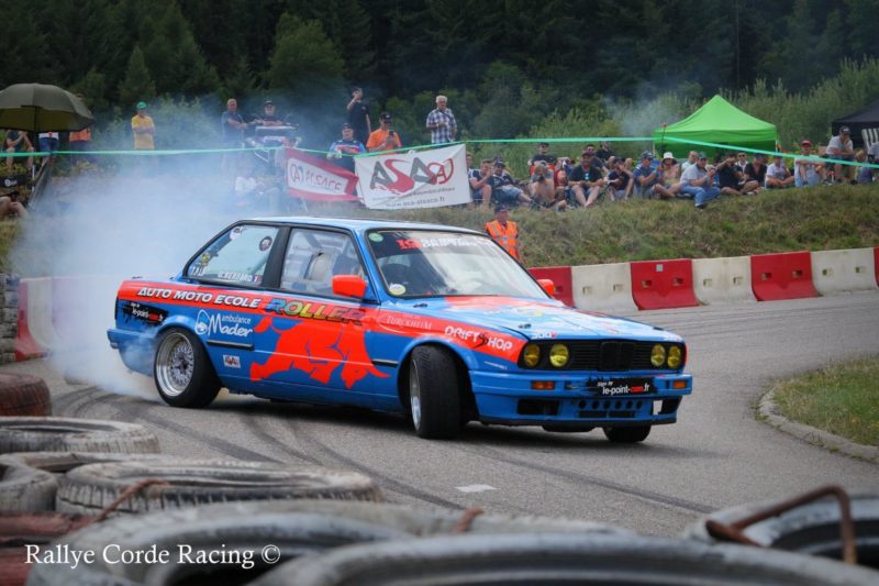 Création et pose d'une livrée d'une voiture de course