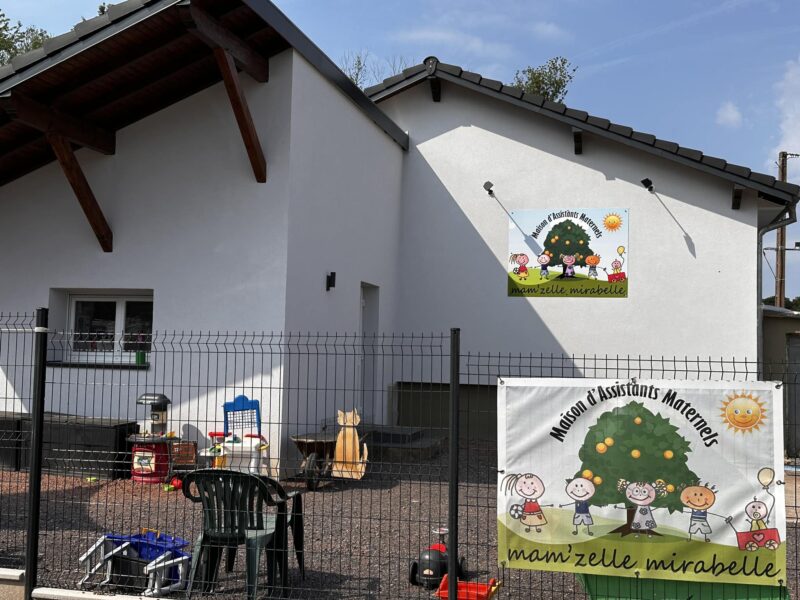 Banderole imprimé à partir de dessins d'enfants